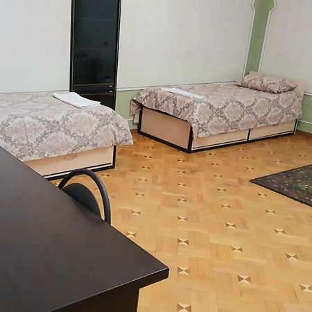 Royal Boutique Hotel On Kievyan Ереван Екстериор снимка